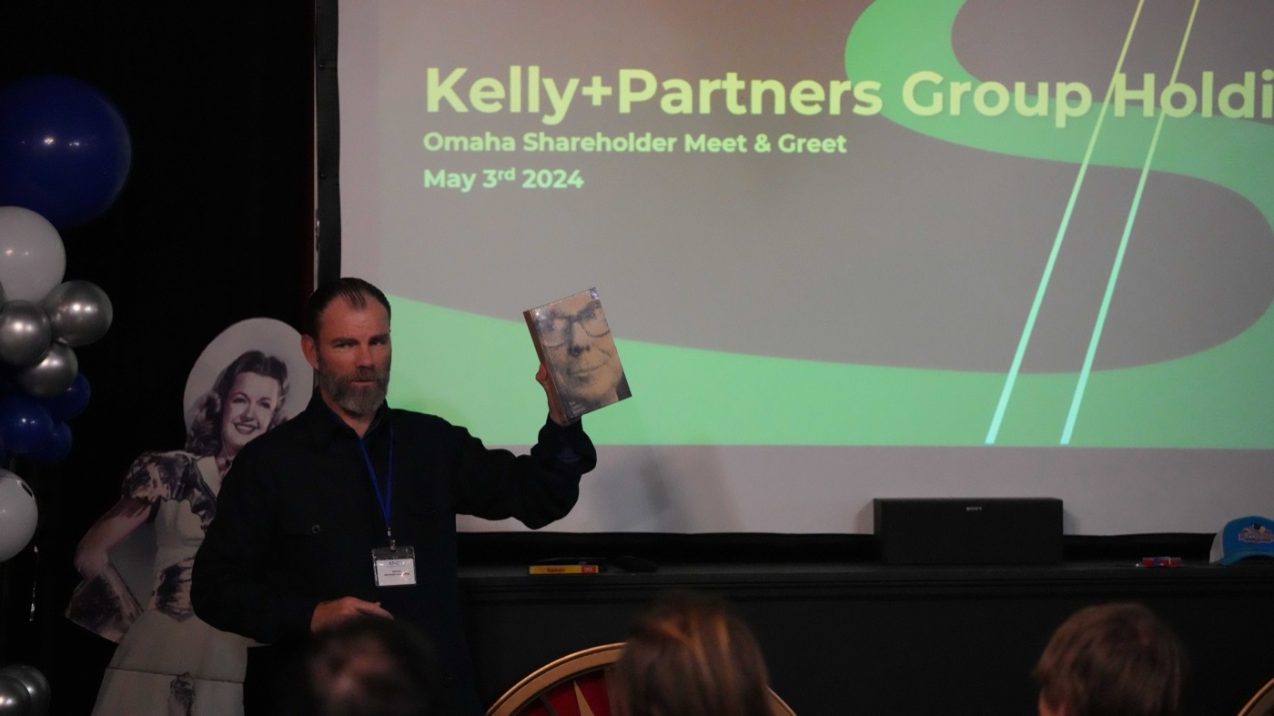 Shareholder Meetup 2024, Omaha, Nebraska, photograph 12 of 12